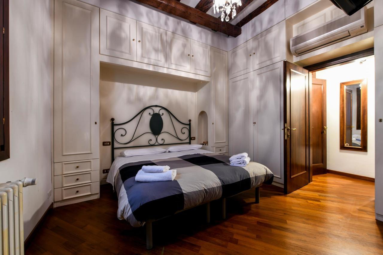 Appartement Red Fashion à Venise Extérieur photo